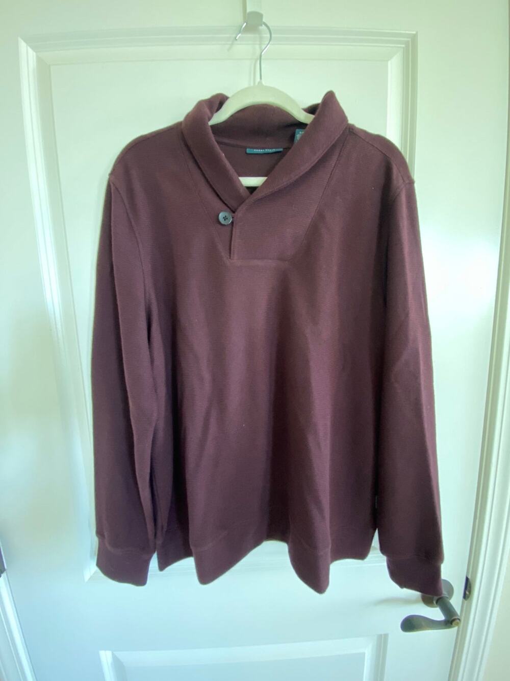 Perry Ellis Men’s Large Burgundy pullover L